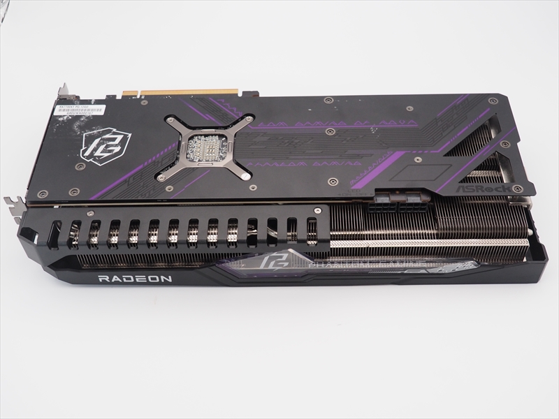 Radeon RX 7700 XT Phantom Gaming 12GB OC
